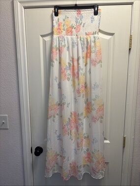 Strapless long dress